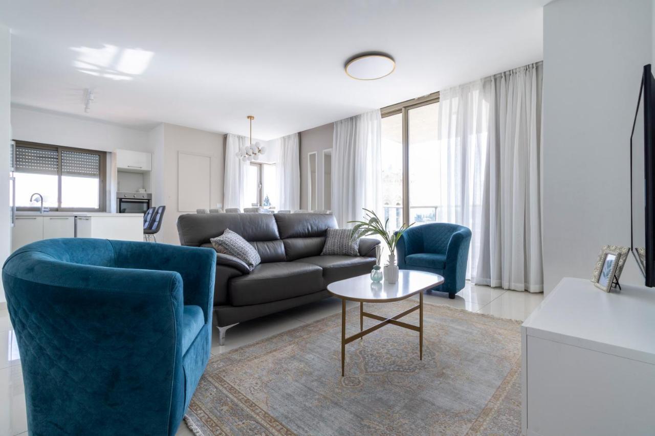 Luxury Three-Bedroom/Terrace Over Old City View Jerozolima Zewnętrze zdjęcie
